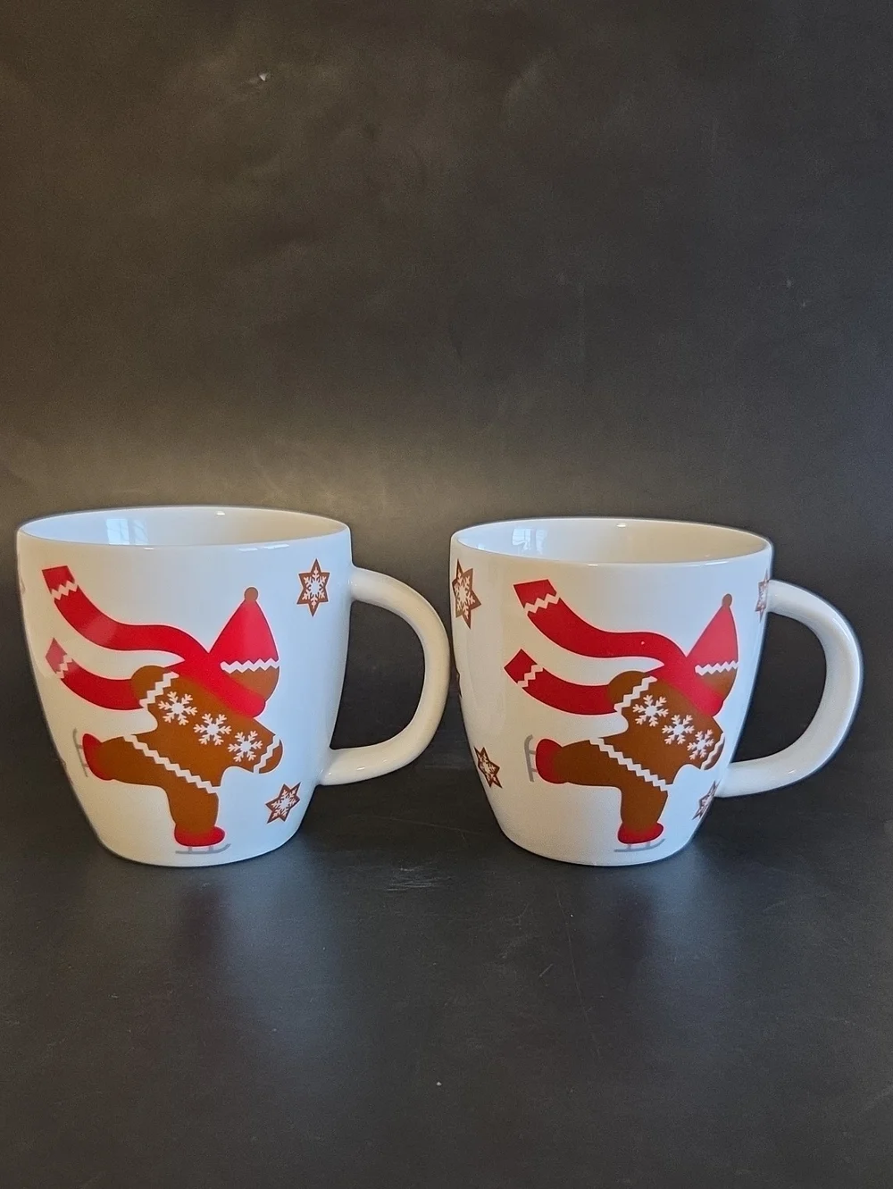 Crate & Barrel mini Espresso mugs Christmas Gingerbread Snowflakes Set of 2